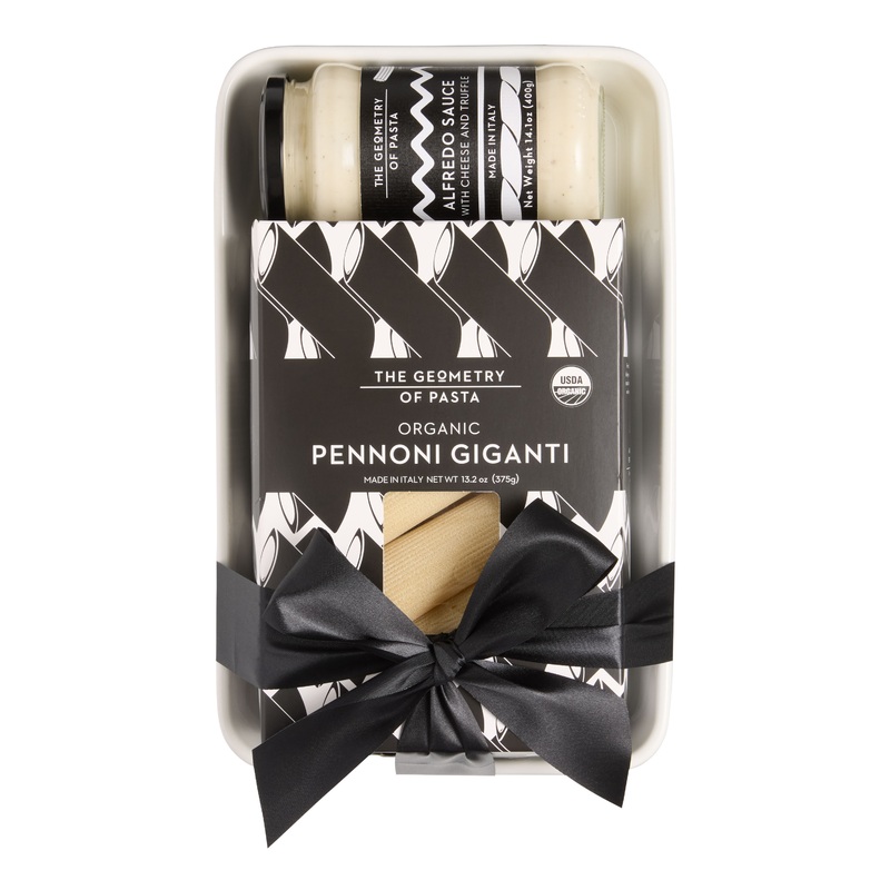 Geometry of Pasta Alfredo Pennoni in Baking Dish Gift Set