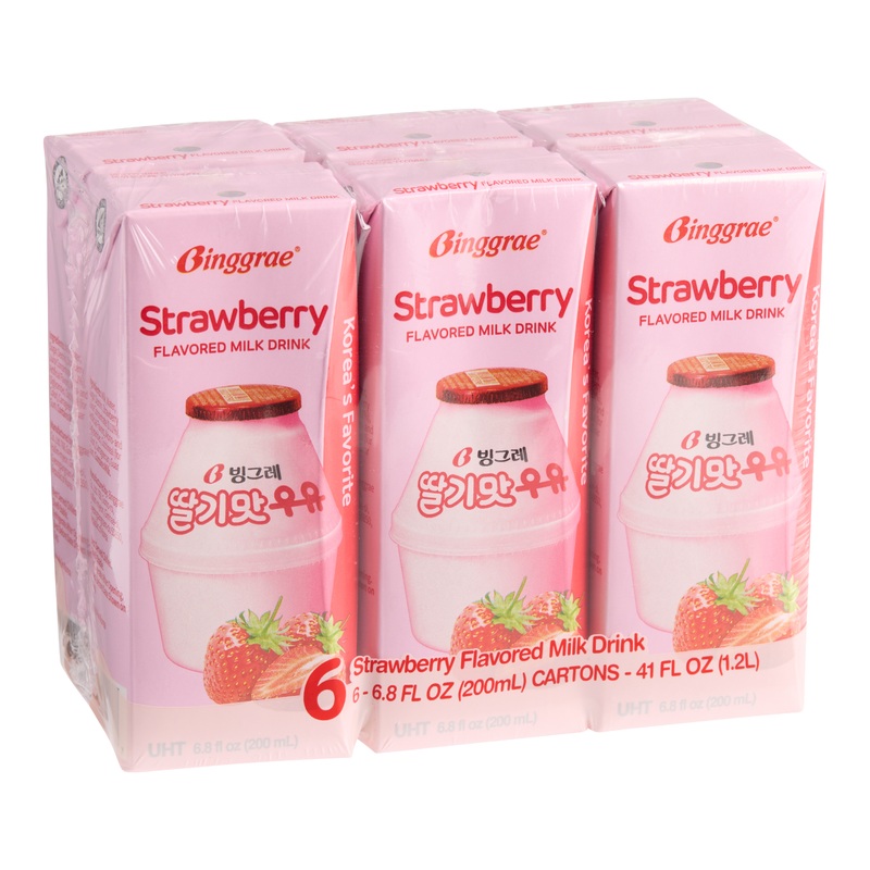 Binggrae Strawberry Flavored Milk Drink 6 Pack