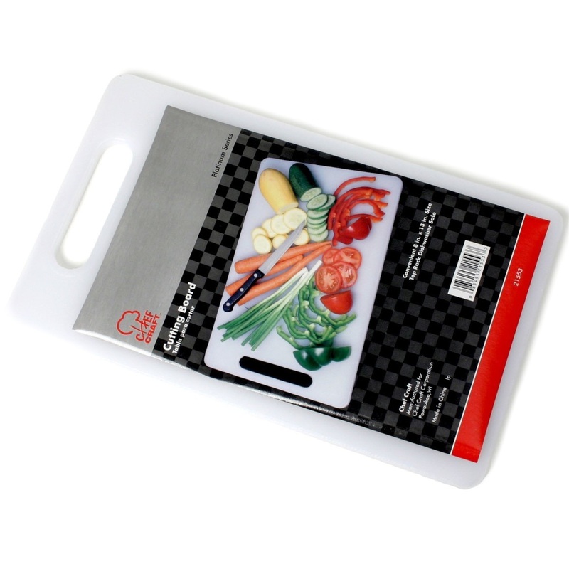 Plastic Cutting Board – Non-Slip, 13″ x 8″