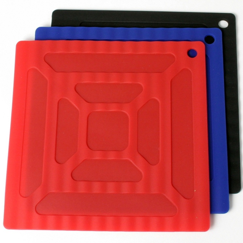 Square Trivets – Silicone, Assorted Colors