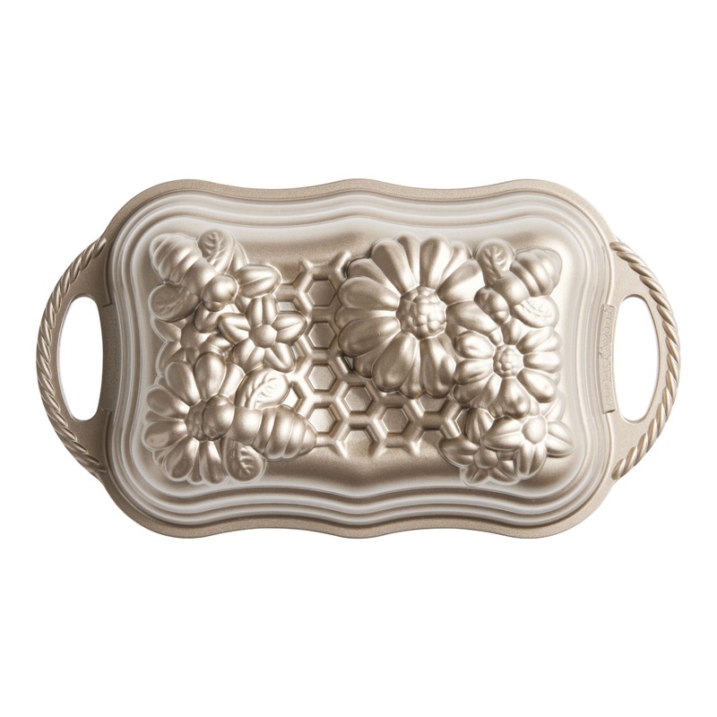 Nordic Ware Gold Nonstick Aluminum Honeycomb Loaf Pan