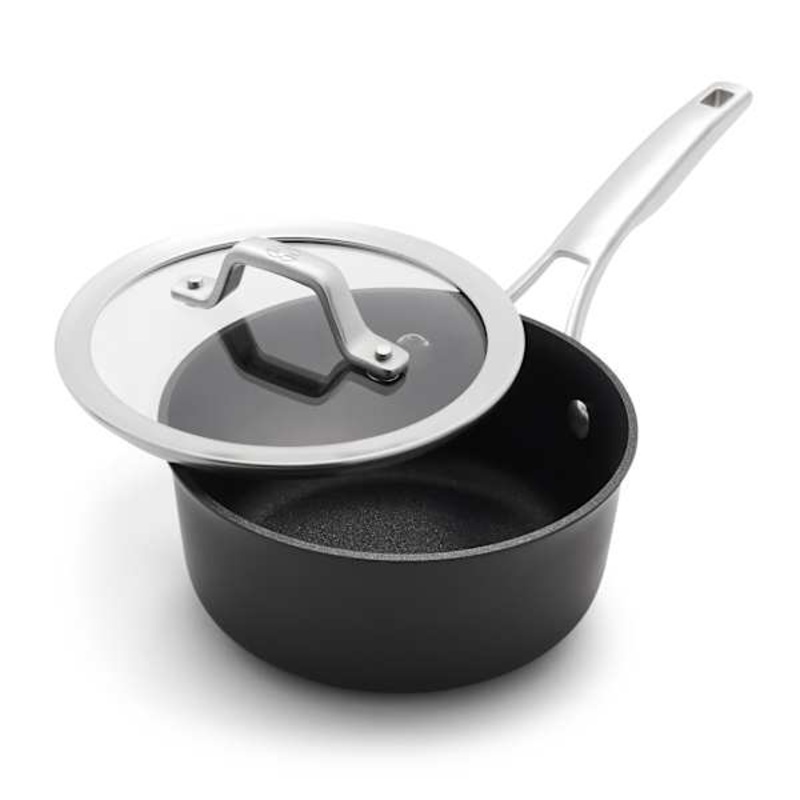 Calphalon Premier  Hard-Anodized Nonstick 1.5-Quart Sauce Pan with Lid
